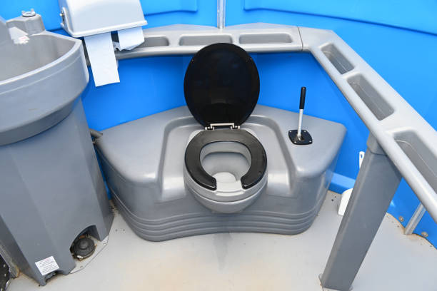 Best Portable bathroom rental  in Wintersville, OH