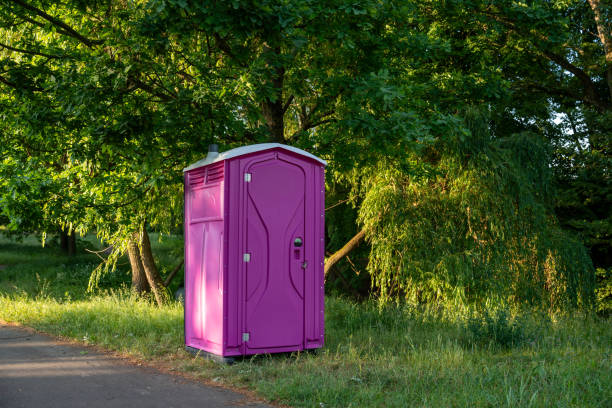 Best Portable restroom trailer rental  in Wintersville, OH